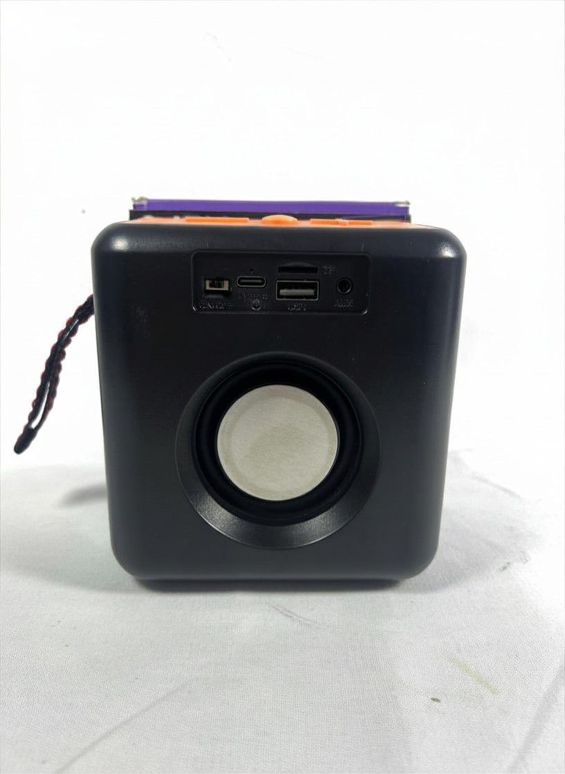 Parlante Bluetooth RGB OKEY